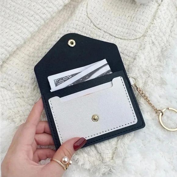 ⚠️Clearance Black And White Small Fashion Wallet / Cardholder - Picture 2 of 5